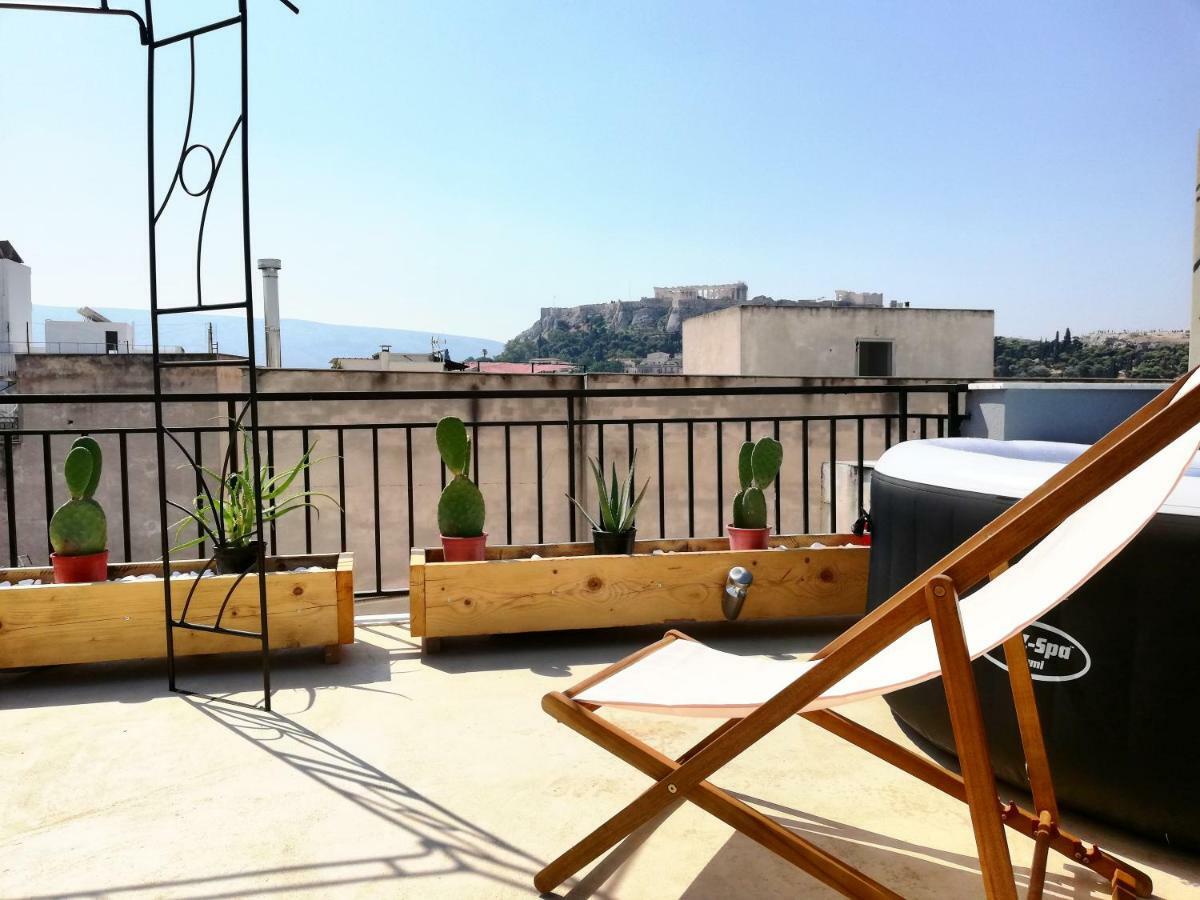 As Jacuzzi On Privet Roof Top With Acropolis View Apartment Athens Ngoại thất bức ảnh